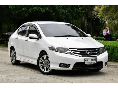 2011 Honda city 1.5V auto ไมล์ 90,000 กม. ฟรีดาวน์  โทร .0922639576 เอ๋